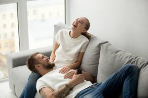 Prečo šťastie žena je dôležité pre silné a dlhodobé vzťahy
