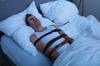 Noční návštevníci: Nezvyčajné príznaky Omicronu, ktoré sa objavujú počas spánku