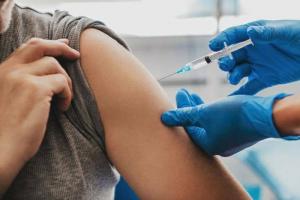 TOP 4 nové mýty o očkovaní proti COVID-19: vyvrátenie ministerstva zdravotníctva