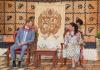 Po narodení prvorodeného kráľovná sa bude týkať Meghan Markle a princ Harry v Afrike