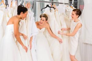 Módne svadobné šaty jar a v lete 2019: hlavná nuansy