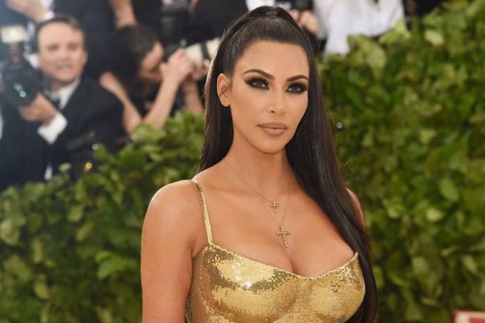 Kim Kardashian zdieľané podrobnosti o narodení 4 deti