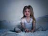 Nočné strachy u detí: sú nebezpečné a ako pomôcť dieťaťu