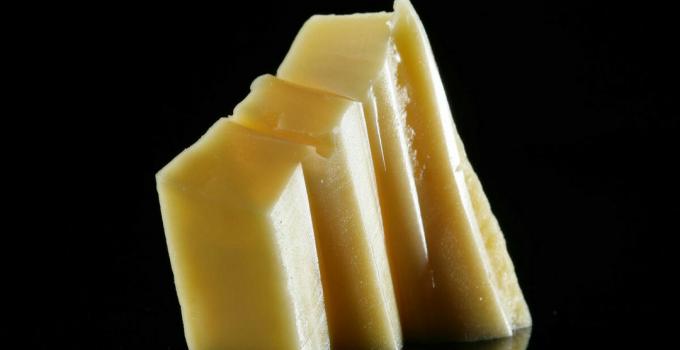 Žltý syr - žltá syr